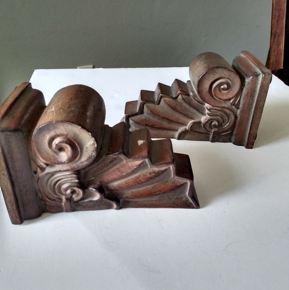 Corbel style bookends - Picture 2 of 11